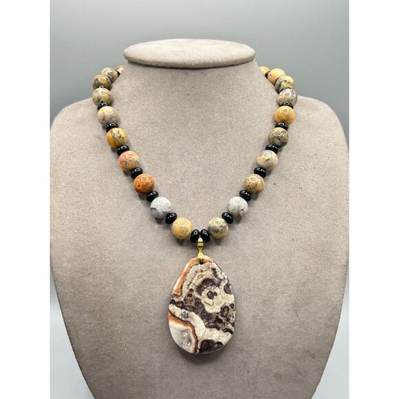 Handcrafted Leopard Jasper Necklace Beaded with Large Drop Shaped Pendant - Picture 3 of 7